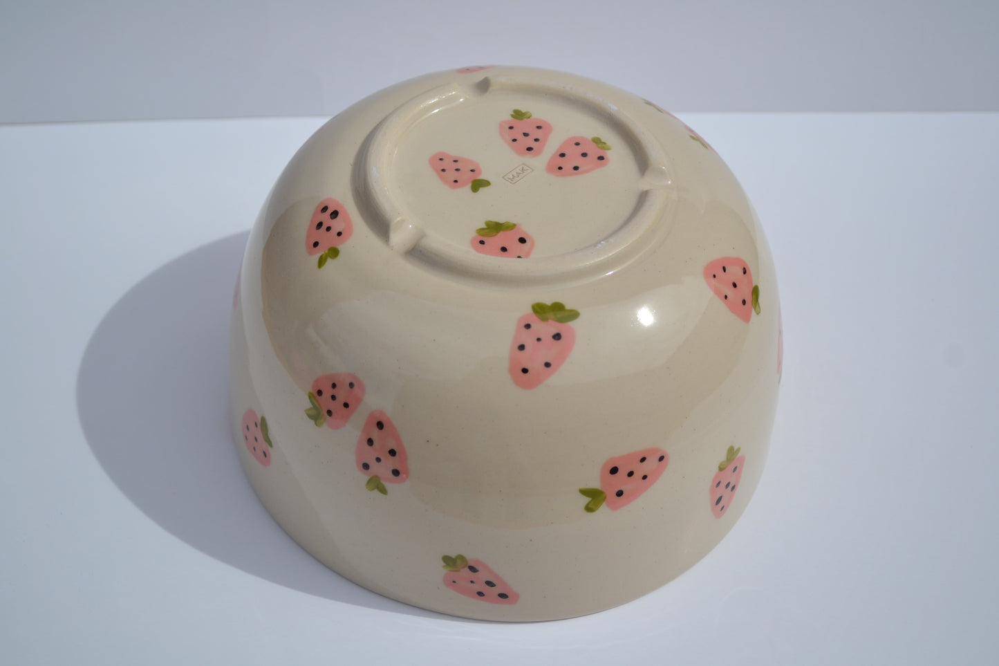 Strawberry Serving Bowl Medium