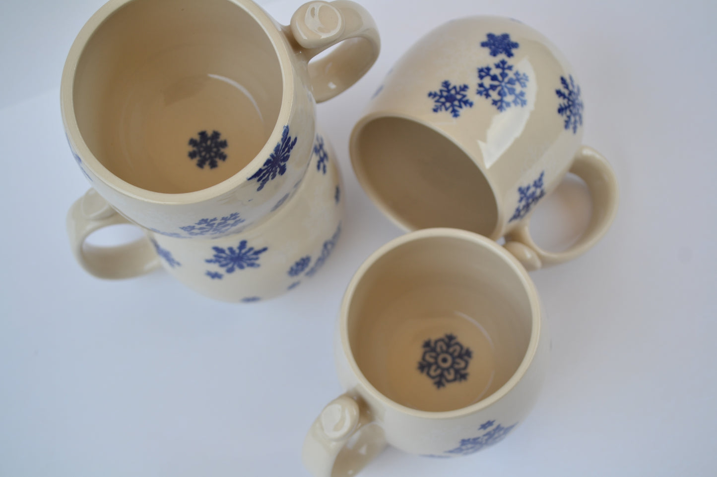 Snowflake Thumb Mug