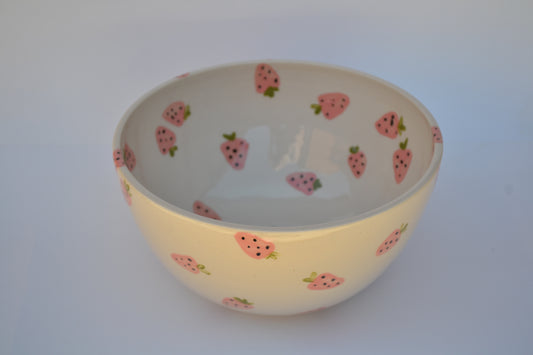 Strawberry Serving Bowl Medium