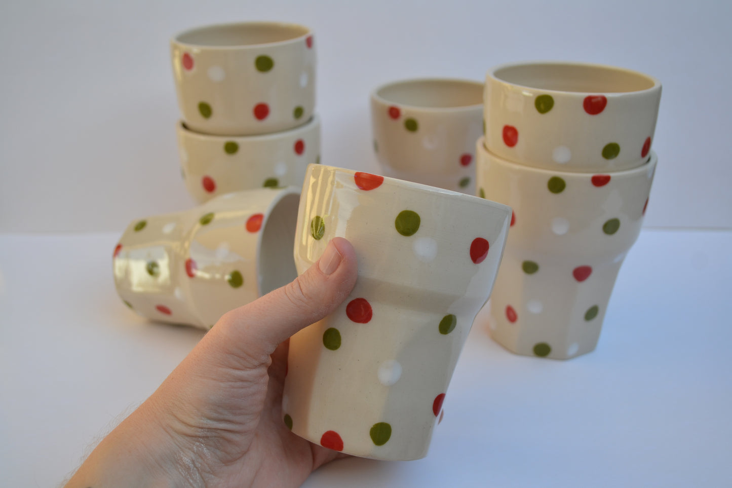 Christmas Dot Facet Cup