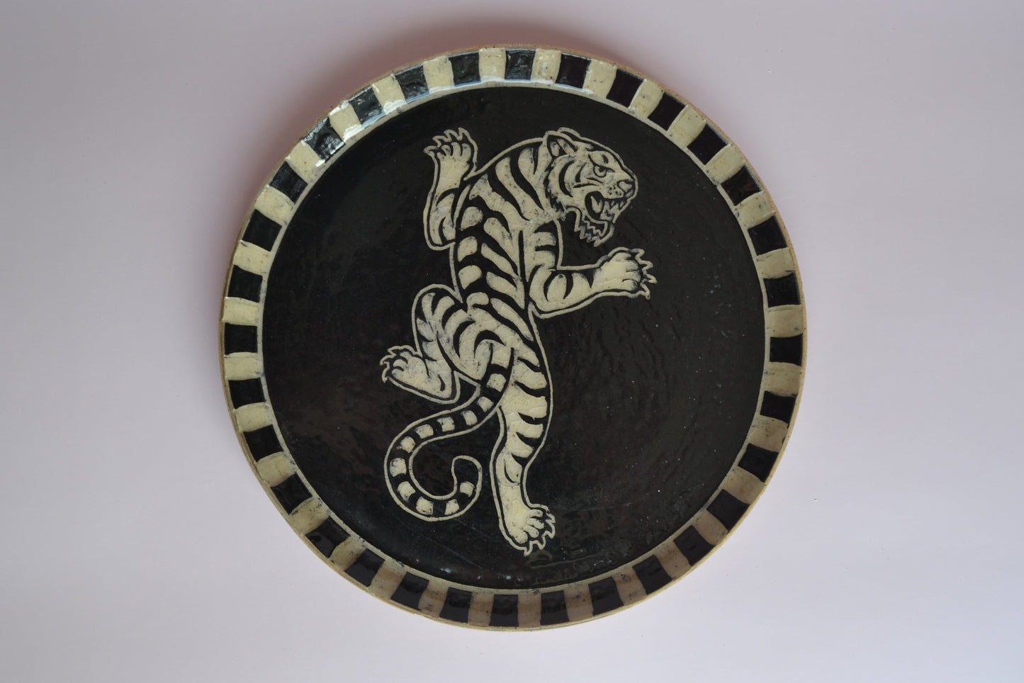 Traditional Tiger Plate