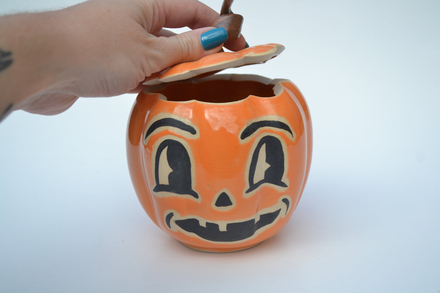 Retro Pumpkin Jar Medium 1